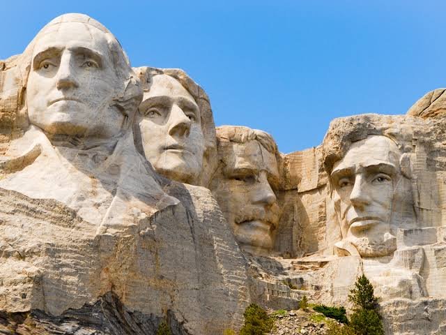 Behind the Granite: The Unfinished Dream of Mount Rushmore’s Hidden Hall of Records