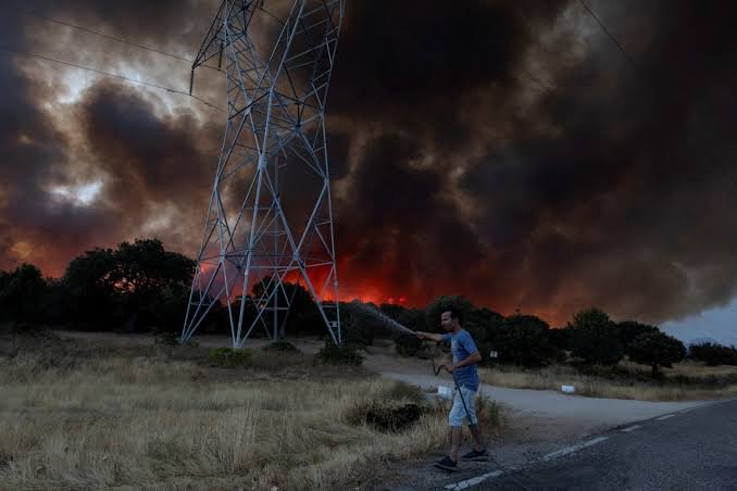 Spain eclipse wildfire risk