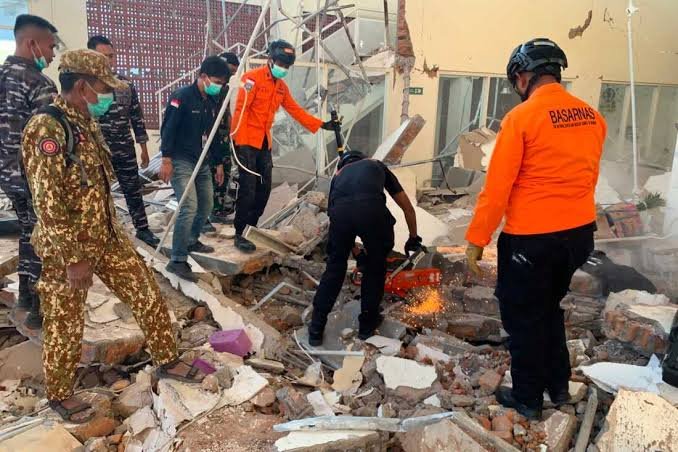 Indonesia Magnitude 7.7 Earthquake